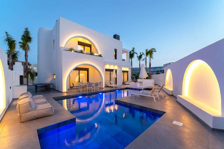 Ferienhaus für 6 Personen, mit Whirlpool und Garten