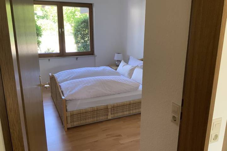 Ganze Wohnung, Ferienwohnung Yves am See im Naturschutzgebiet von Gaienhofen /Horn in Gaienhofen, Untersee