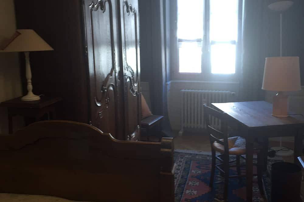 Apartamento entero, Hyper Center Of Saverne, opposite the Château des Rohan, opulent apartment for 4 people. in Saverne, Región de Saverne