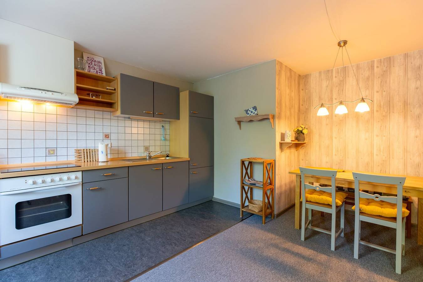 Ganze Wohnung, Ferienwohnung 'Fewo Margerite' mit Gemeinschaftsgarten und Wlan in Pellworm, Nordfriesland