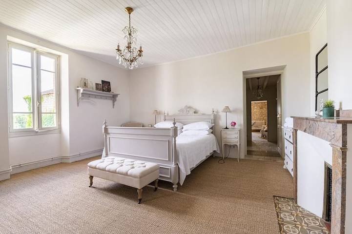 Location de vacances pour 22 personnes, avec jacuzzi et jardin à Cestayrols - 4