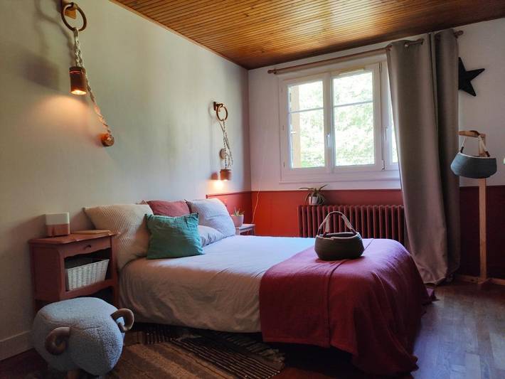 Chambre d’hôte pour 2 personnes, avec vue ainsi que jardin et terrasse