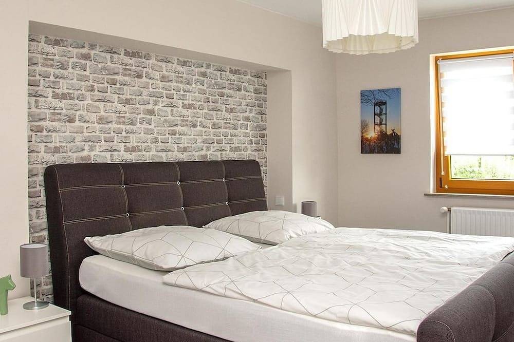 Ganze Wohnung, Ferienwohnung Wäller Glück - 3-Bettwohnung in Bad Marienberg, Westerwald