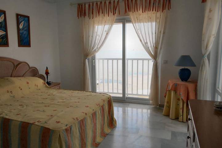 "Front Line" Beach Property in Playa El Galán (La Manga), San Javier
