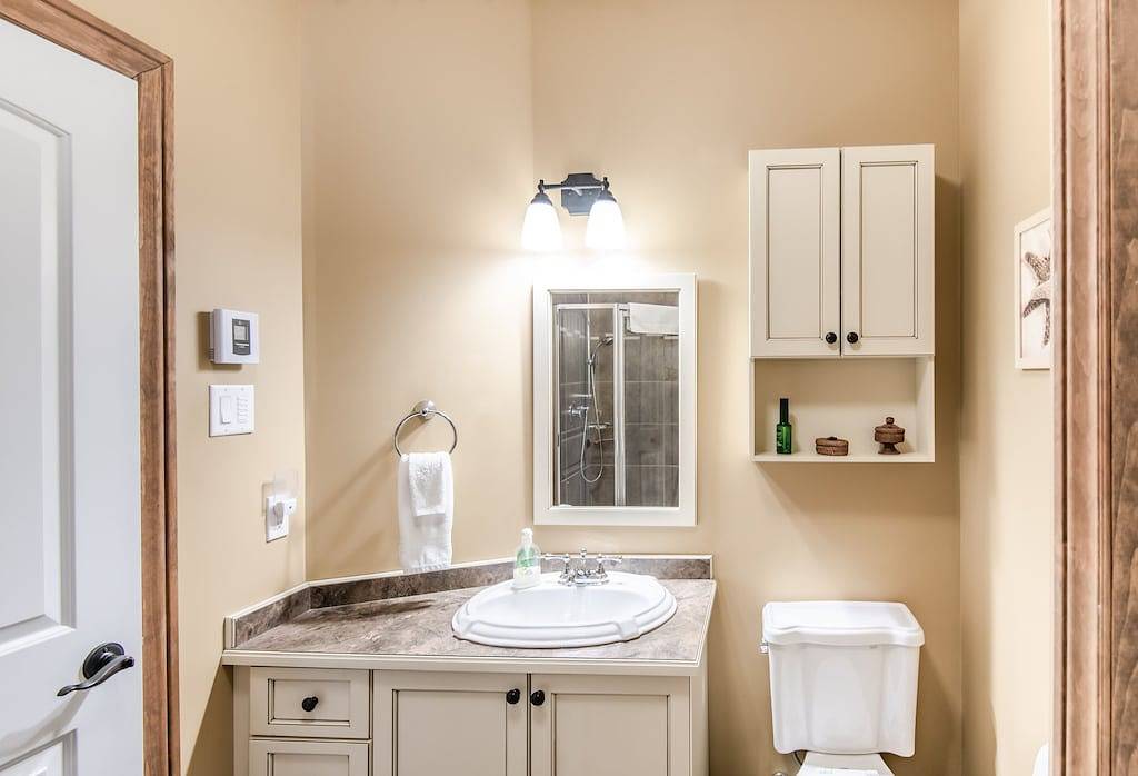 Ganze Wohnung, Condo on Golf near Bike Trail w/ 2 Bdrm 2 Bath in Mont-Tremblant