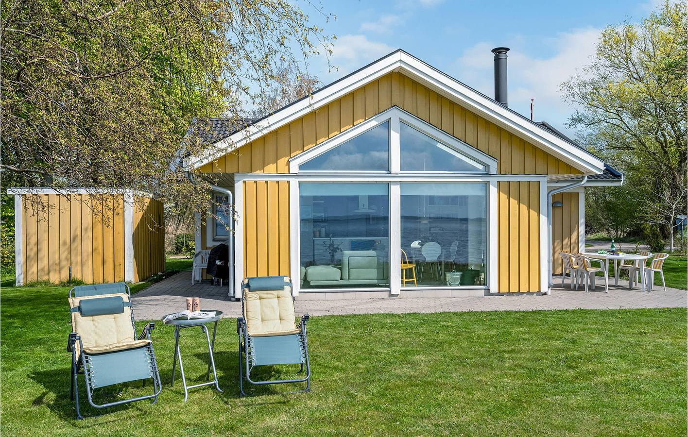 Ferienhaus für 4 Personen mit Terrasse in Helsinge, Hovedstaden