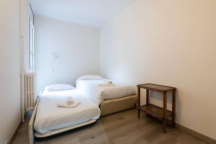 Ganze Wohnung, Modernes 3-Schlafzimmer Apartment, Zentrum Andorra in Grandvalira