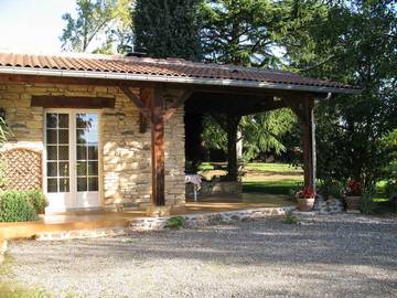 Gîte pour 6 personnes, avec jardin et terrasse, animaux acceptés dans les Hautes-Pyrénées