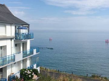 Gîte pour 4 personnes, avec balcon dans Les Rosaires