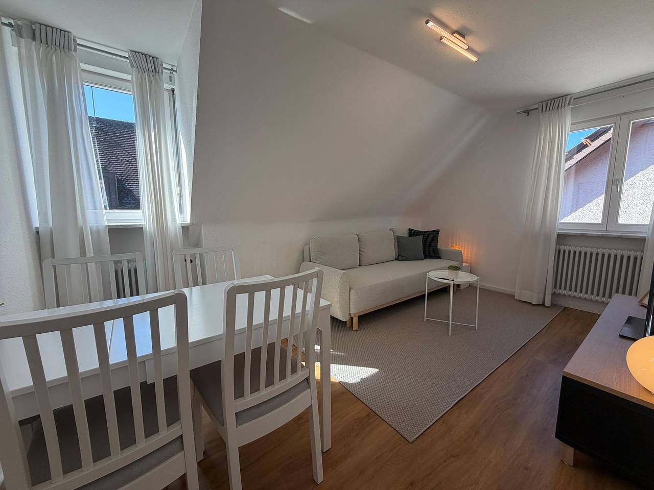 Ganze Wohnung, Komfort-City-Apartment - Friedrichshafen am Bodensee in Friedrichshafen, Region Bodensee-Oberschwaben