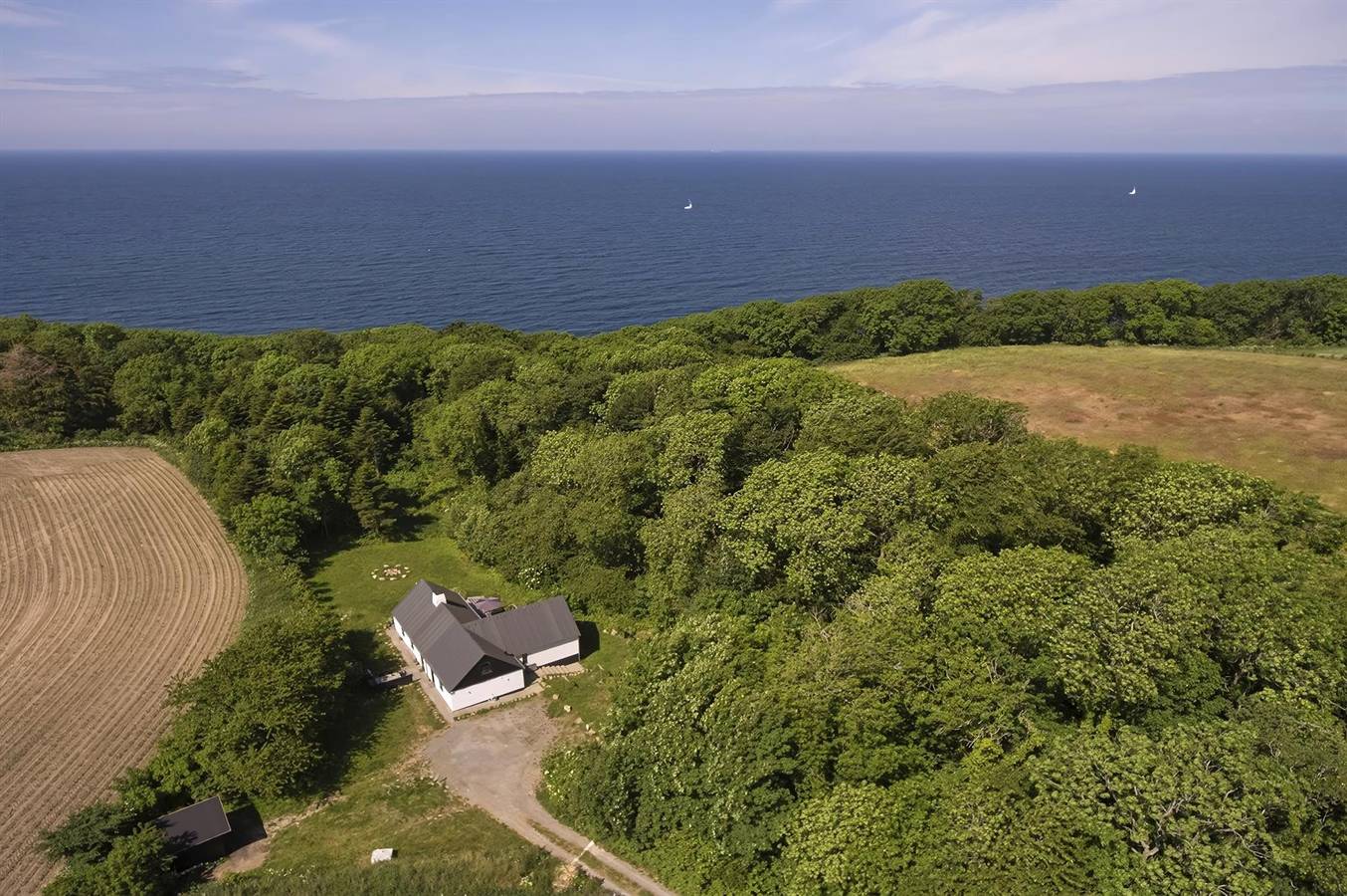 Pet friendly home in Hasle with house sea view in Hasle, Bornholm