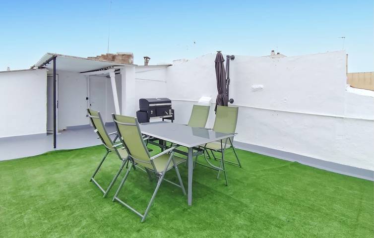 Gemütliches Apartment mit WiFi, A/C & Terrasse in Strandnähe in Port de Sagunt, Sagunto
