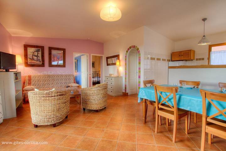 Gîte pour 4 personnes, avec Terrasse ainsi que Jardin et Vue à Monacia-d'Aullène - 3