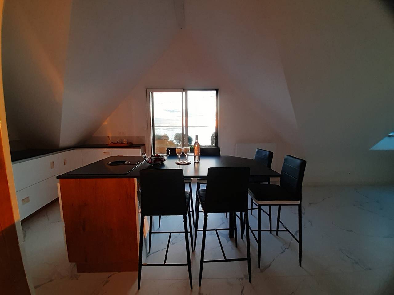 Apartamento entero, Saint-Colombier - Joli appartement avec vue sur le Golfe du Morbihan  in Sarzeau, Côte des Mégalithes