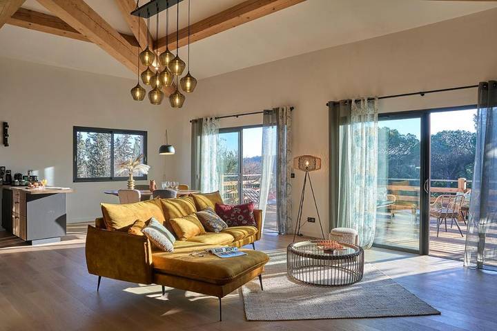 Lodge pour 2 personnes, avec jardin et jacuzzi