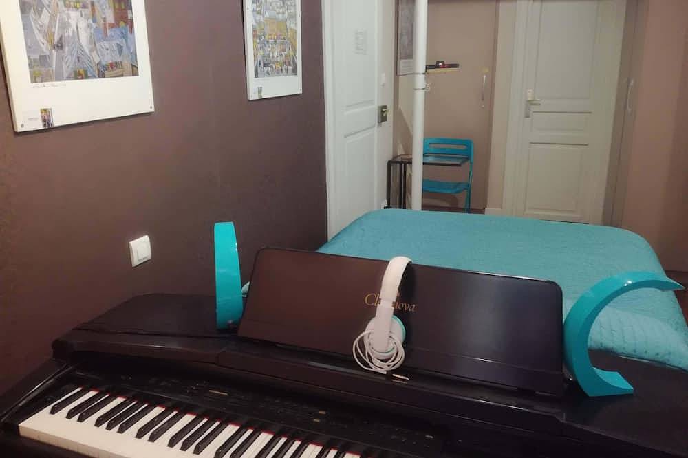 Appartement entier, Strasbourg Cathédrale, Services optionnels non compris dans le prix in Strasbourg, Région de Strasbourg