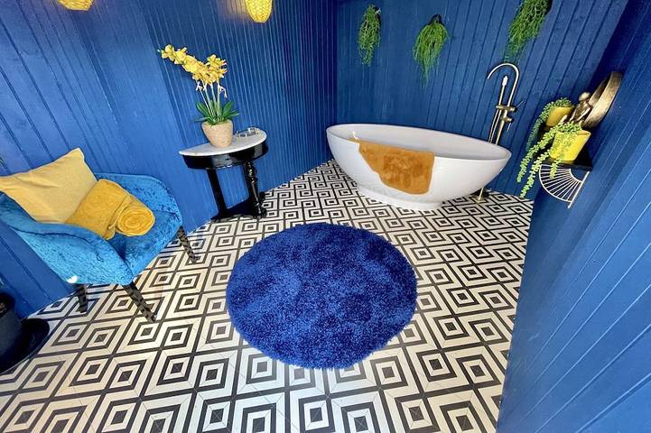Appartement entier, A Hidden Gem With Private Hot Tub and Garden in Bournemouth, Angleterre du Sud-Ouest