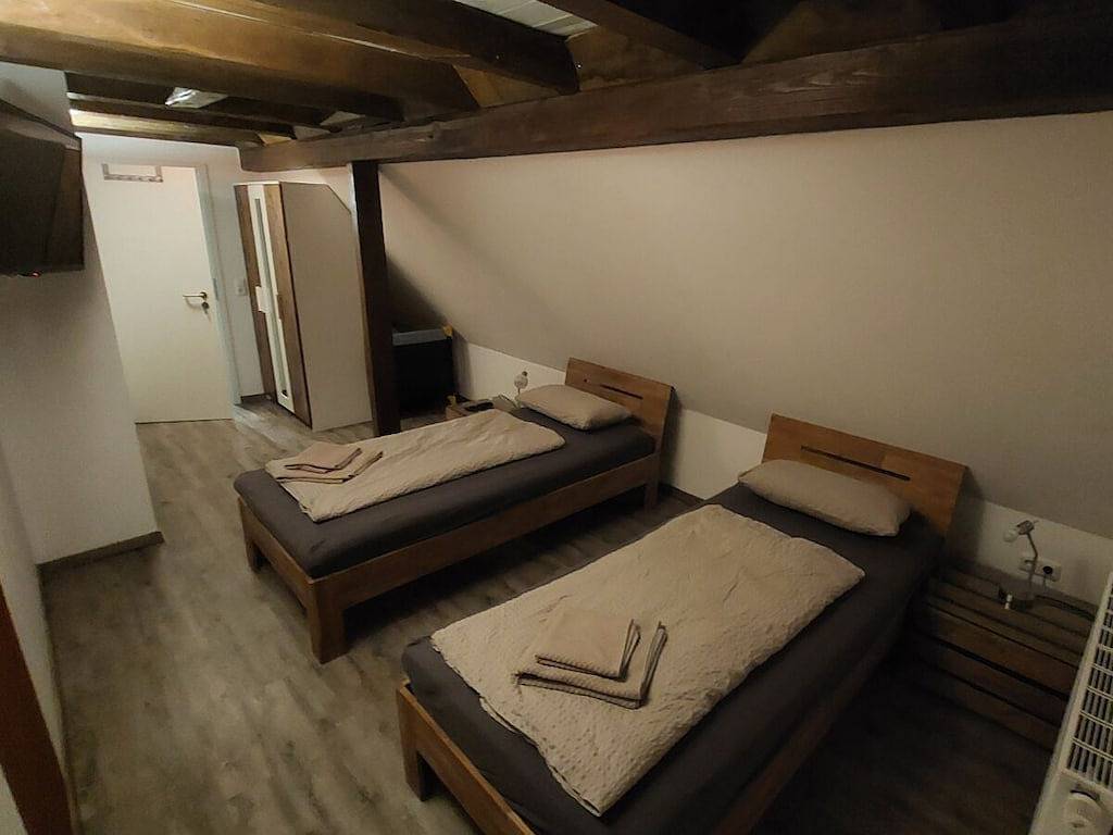 Ferienhaus mit 8 Schlafzimmer in Seiferts, Ehrenberg