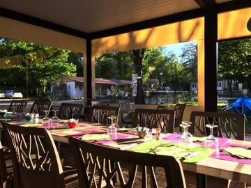 Camping für 4 Personen in Les Vans, Zentralmassiv, Bild 4