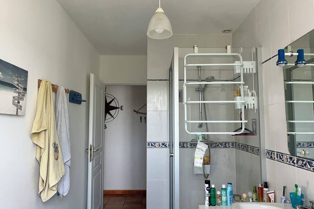 Family House Near Beach, Market & Shops - 6 pers. 3-star rating in La Brée-les-Bains, Côte de Beauté