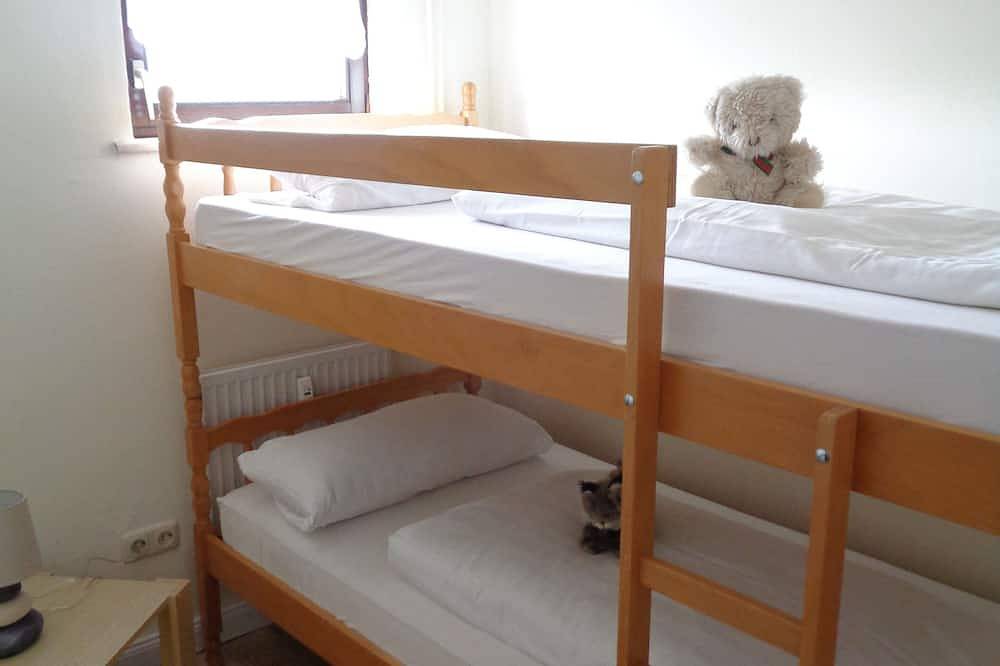 Ganze Wohnung, Erdgeschoss-Ferienwohnung  Roseneck an der Nordsee in Schleswig-Holstein, in Dieksanderkoog, Friedrichskoog