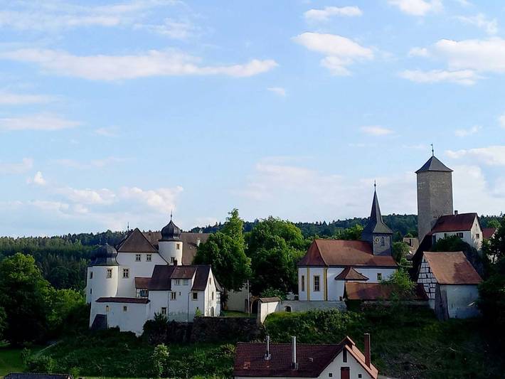 Ferienhaus für 6 Personen, mit Balkon und Terrasse sowie Garten und Ausblick in Hollfeld - 2