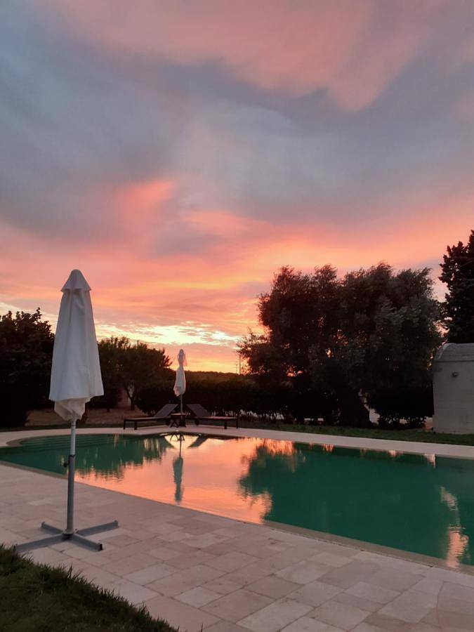 Location de vacances pour 8 personnes, avec vue ainsi que jardin et piscine, adapté aux familles dans Ceglie Messapico - 2