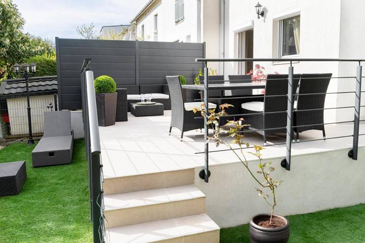 Casa de vacaciones para 6 personas, con terraza y jardín - 1