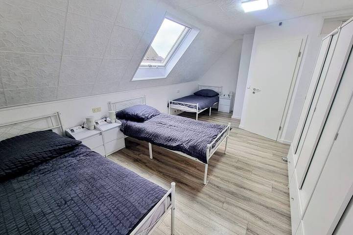 Ferienhaus für 8 Personen, mit Terrasse in Dormagen