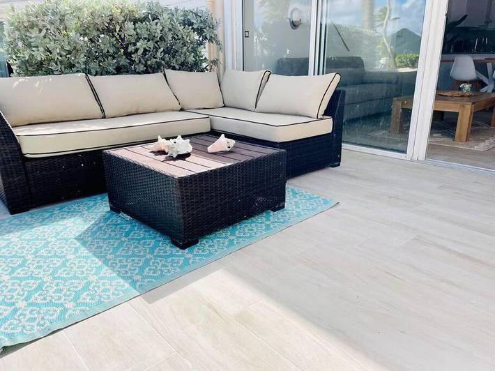 Location de vacances pour 4 personnes, avec piscine et jardin ainsi que terrasse et vue dans Nettlé Bay - 4