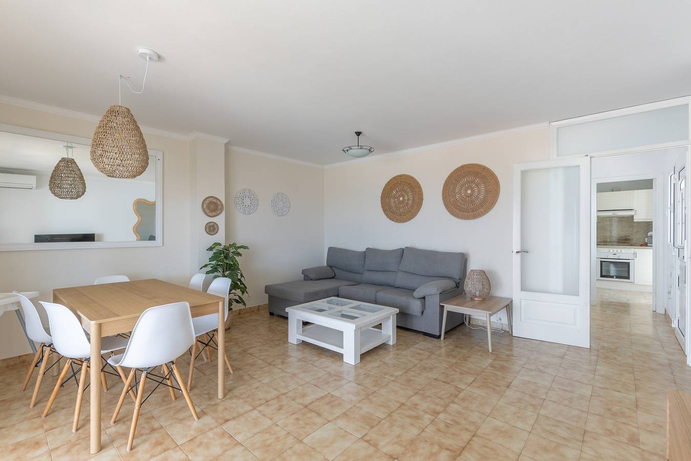 Villa 'Sea Lights 89b' con piscina privada, Wi-Fi y aire acondicionado in Sant Jaume, Municipio de Alaior