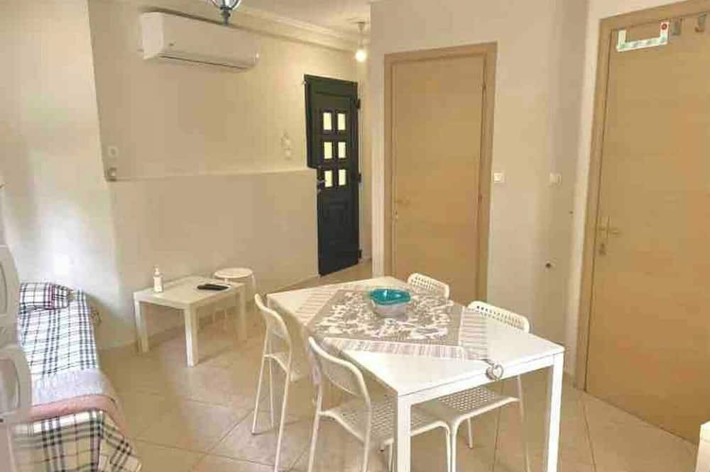 Apartamento entero, Semi Basement Aparments\n\n in Nikiti, Sithonia Peninsula