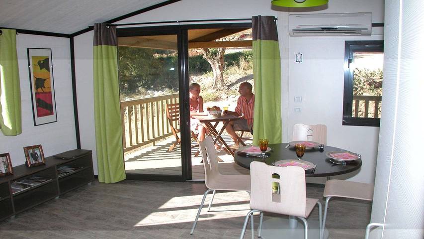 Ferienhaus für 6 Personen, mit Terrasse und Pool, mit Haustier - 1
