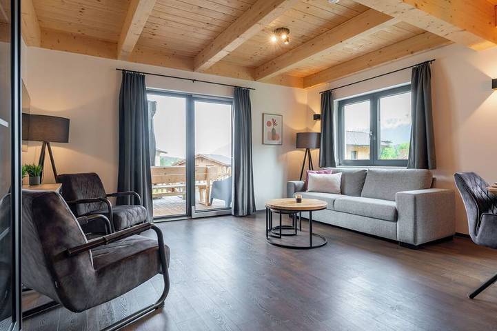 Ferienhaus für 12 Personen, mit Garten, mit Haustier