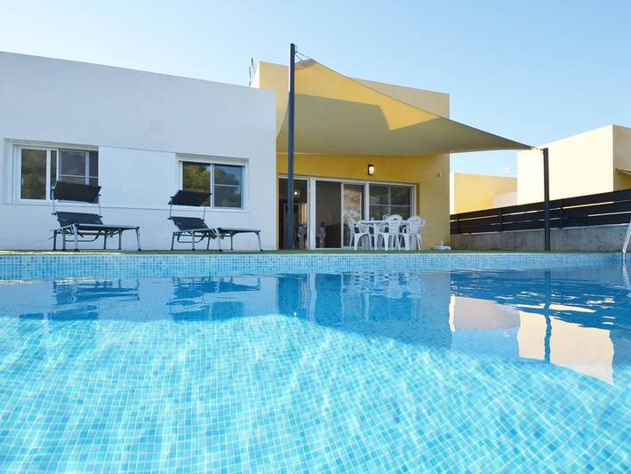 Casa Salines avec la piscine privée in Riumar, Delta de l'Ebre