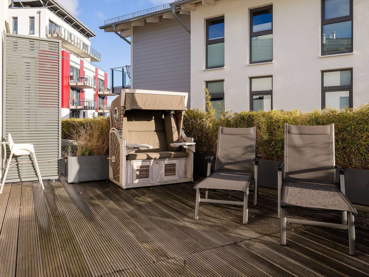 Ganze Ferienwohnung, Sonnenterrasse in Ostseebad Glowe, Glowe