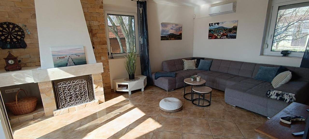 Villa Prima Wellness Badacsony in Badacsonytomaj, Balaton Region