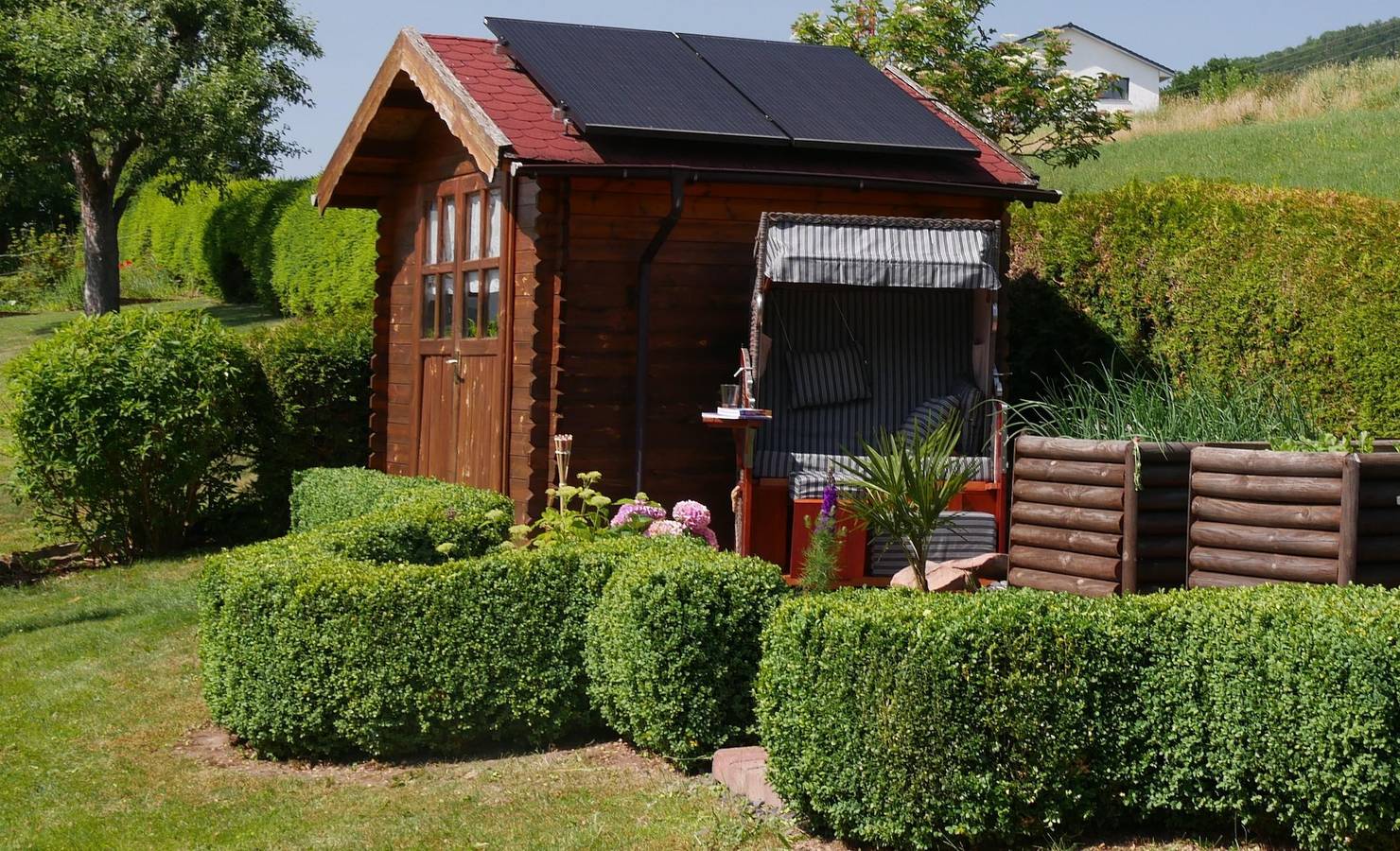 Ganze Ferienwohnung, Ferienwohnung mit zwei Balkonen in Hilders, Rhön-Hessen
