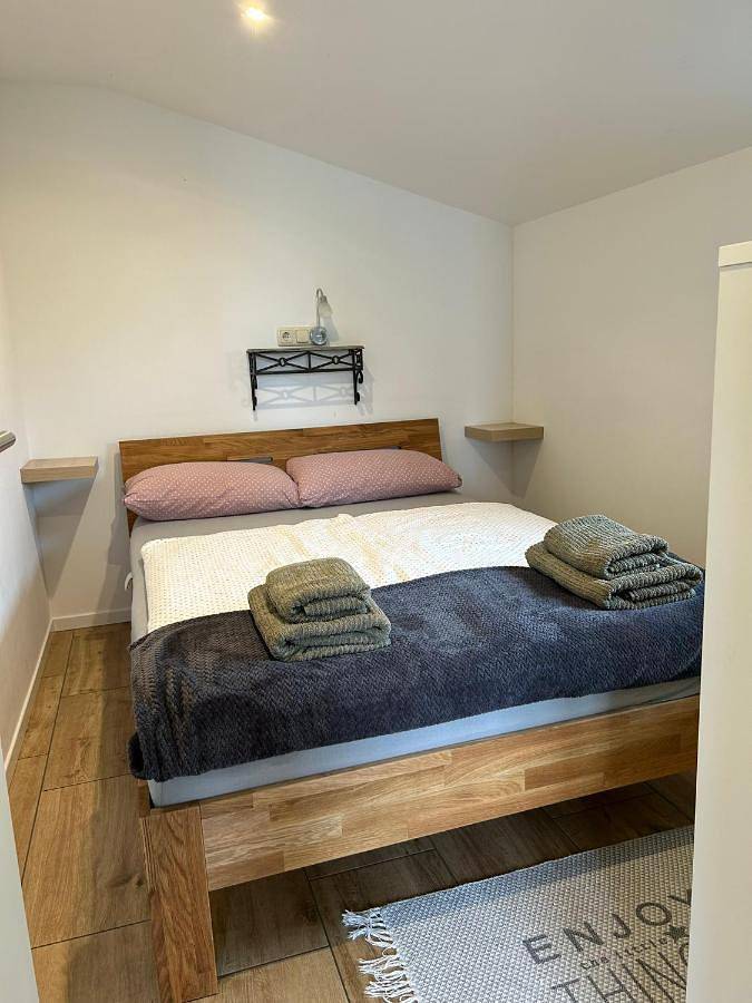 Ferienwohnung für 4 Personen, mit Balkon und Terrasse sowie Ausblick in Hennstedt - 2