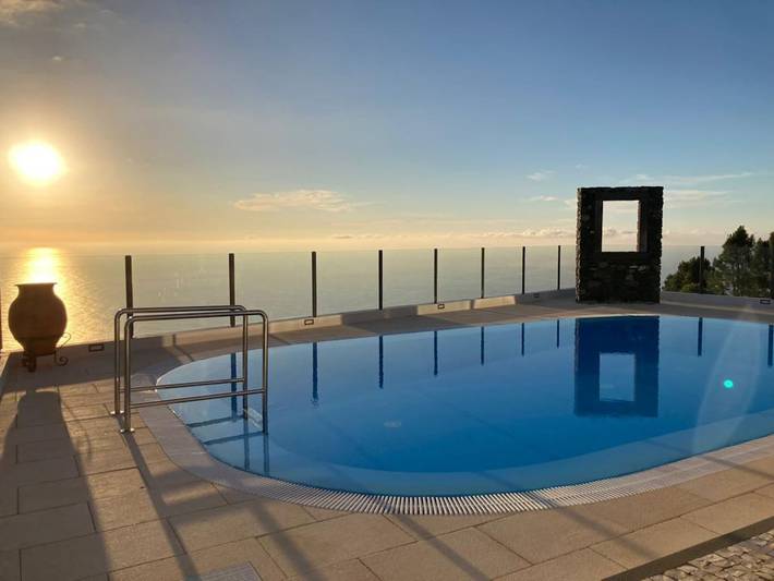 Villa para 6 pessoas, com varanda e piscina em Madeira