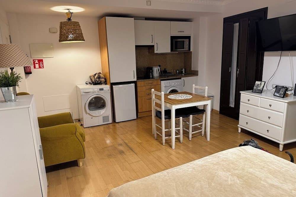 Ganze Wohnung, Romántico Estudio en Barri Vell in Girona, Gironès