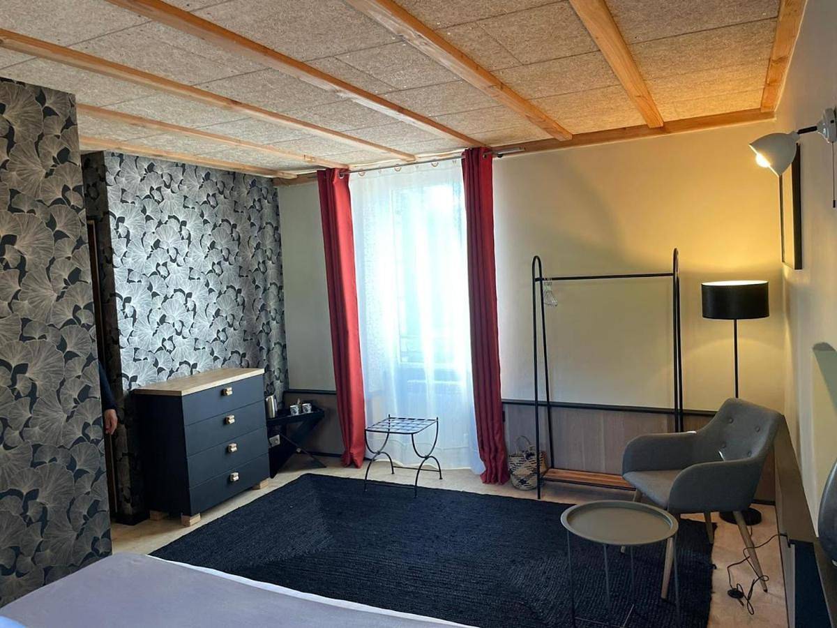 Double or Twin Room in Pont-l'Abbé, Région de Quimper