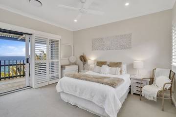 Holiday Home for 10 People in Freshwater (Sydney), New South Wales, Photo 2