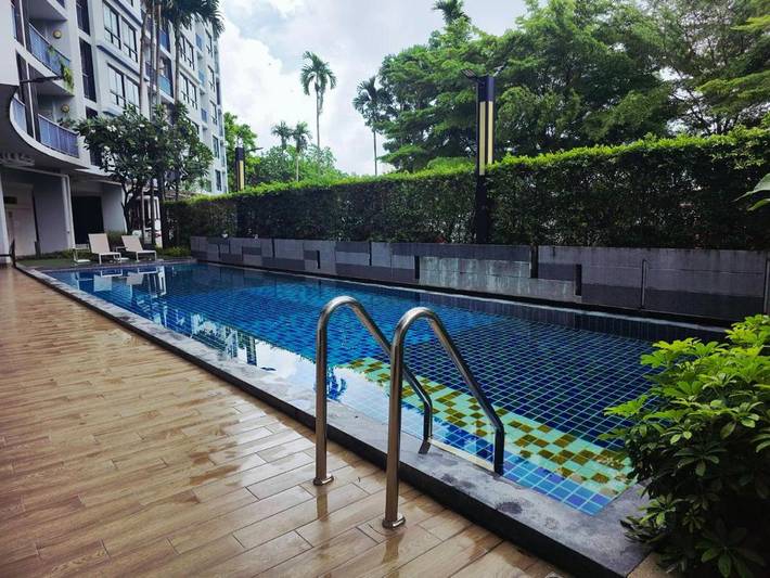 Ferienwohnung für 3 Personen, mit Pool und Balkon - 1