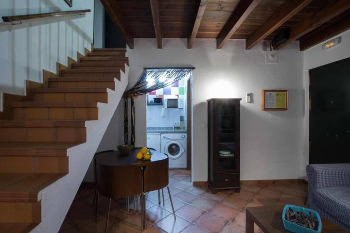 Casa rural para 6 personas, con Balcón además de Terraza y Jacuzzi en Paymogo - 3