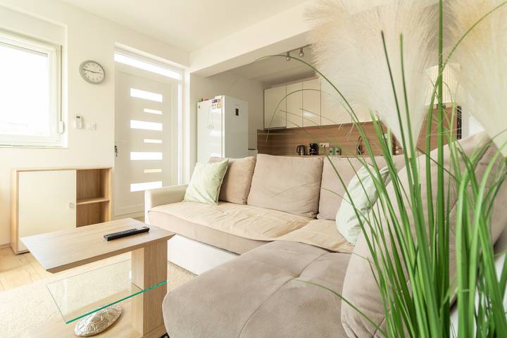 Ferienwohnung für 4 Personen, mit Balkon/Terrasse in Sukosan