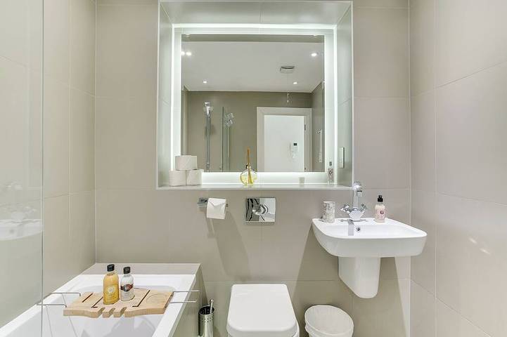 Vacation apartment for 2 people in London