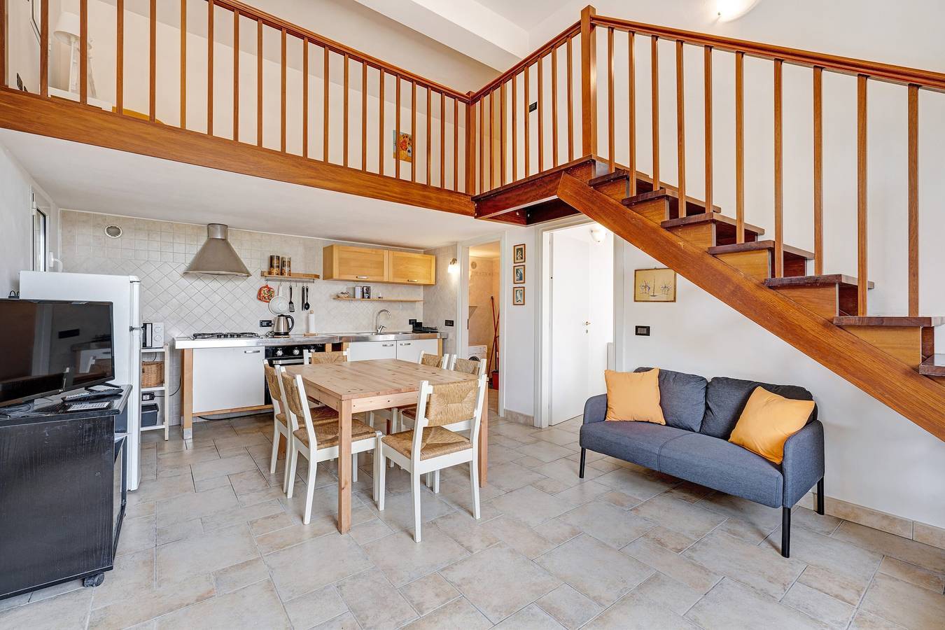 Ganze Wohnung, Ferienwohnung 'Casa Max 2' mit privater Terrasse und Wlan in Levanto, Levanto Kommune