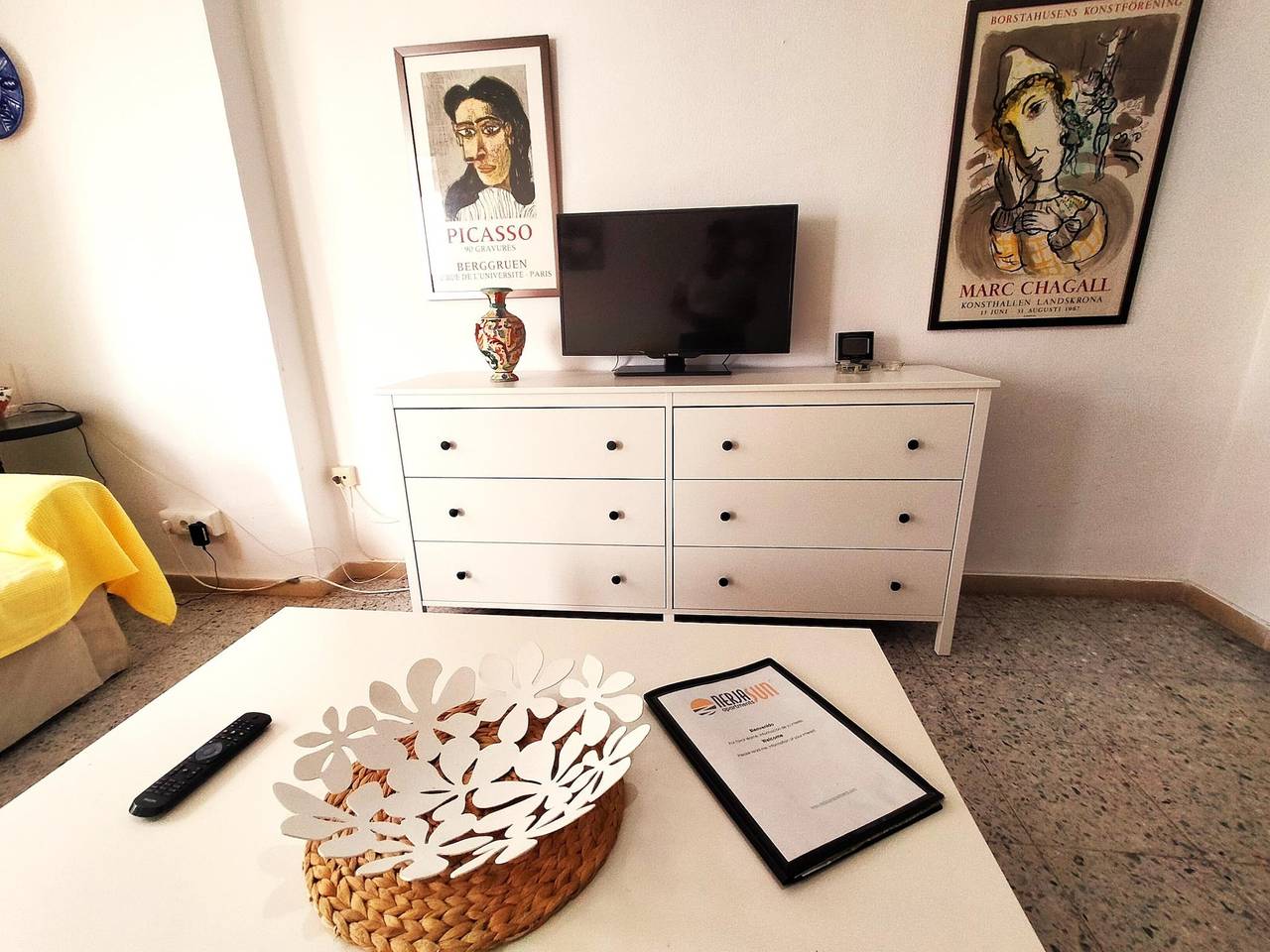 Appartement de vacances entier, Nerja Sun Apartment Bahía 17 in Playa Carabeíllo, Nerja