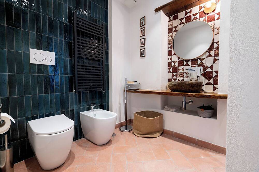 Cozy Country Farmhouse Surrounded by Nature · 3 Private Rooms · Near Pompeii in Casola di Napoli, Naples Province